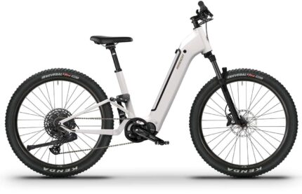 Hoheacht Amola Roko 2.jpg