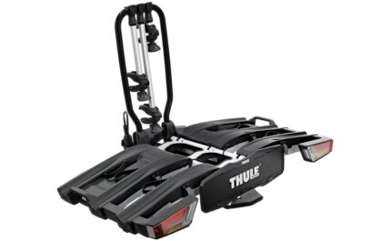Thule EasyFold XT fuer 3 Fahrraeder.01 1.jpg