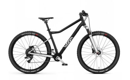 WOOM Off Air 6 26 Zoll Diamant 2025.02 1.jpg